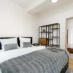 別荘 Beautiful With Parking In A Quiet Location *