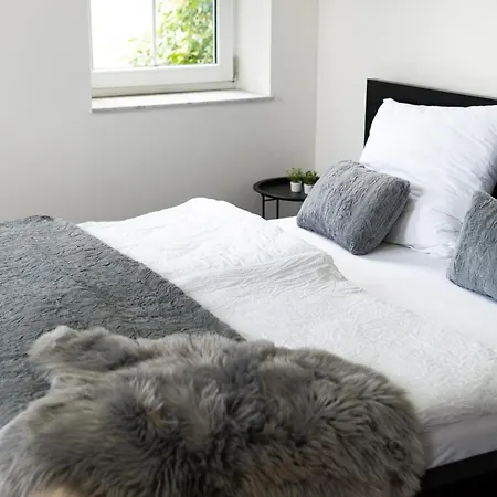 Beautiful With Parking In A Quiet Location Ostrava