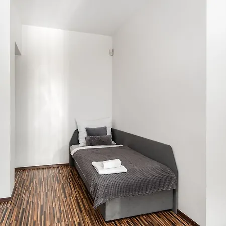 Beautiful With Parking In A Quiet Location Ostrava