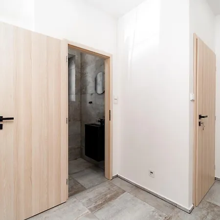 Holiday home Beautiful With Parking In A Quiet Location *