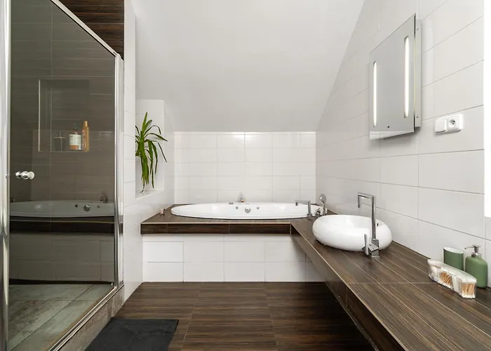 Semesterbostad Beautiful With Parking In A Quiet Location *